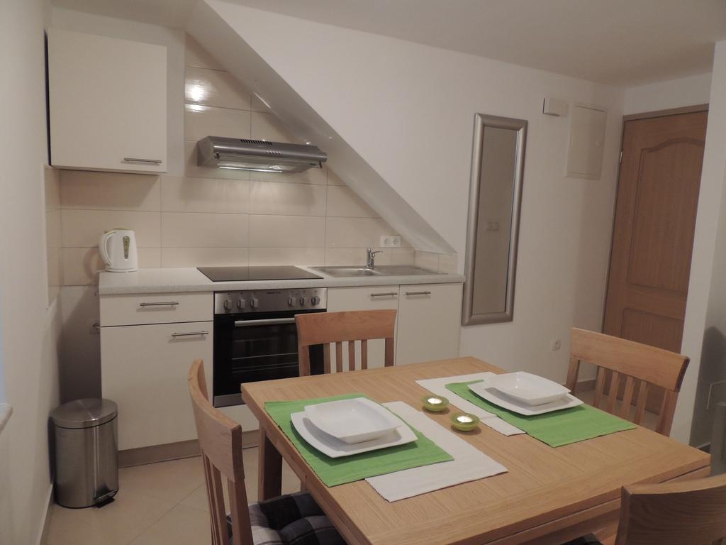 Apartment Asi Split Bagian luar foto